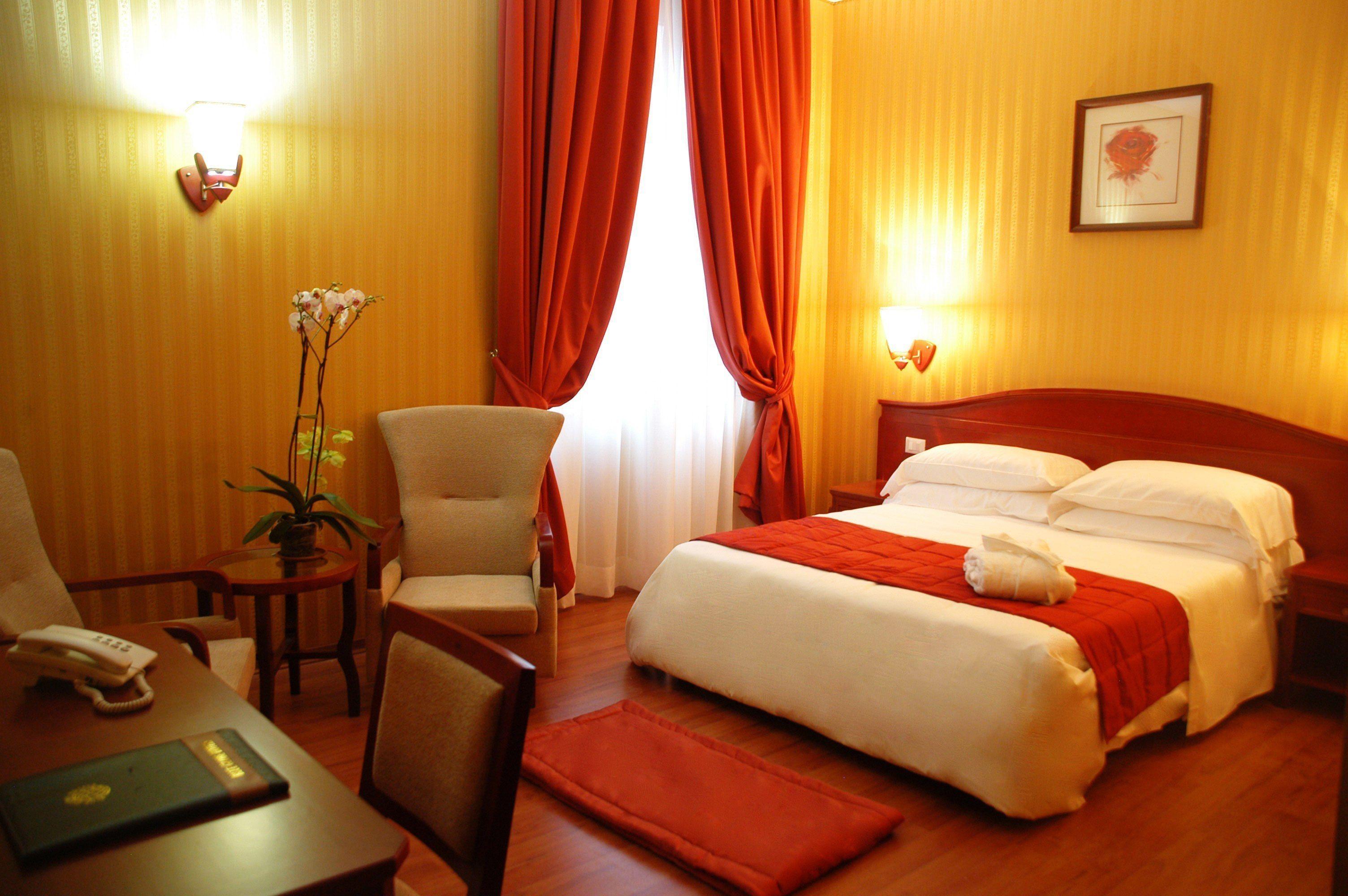 Augusta Lucilla Palace — Photos 2